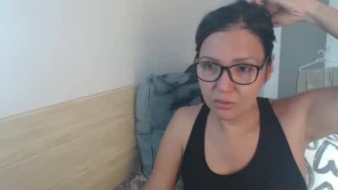 Snapshot of luckyisa chatting on September 2025 09:13:02 AM angelisa online show from September 2025 09:13:02 AM