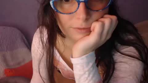 luckylinda23 online show from February 2026 04:22:01 PM