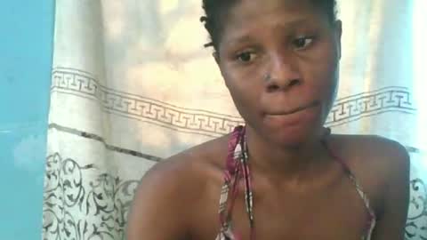 Snapshot of luckymadequeen chatting on May 2026 01:08:01 PM Gloria online show from May 2026 01:08:01 PM