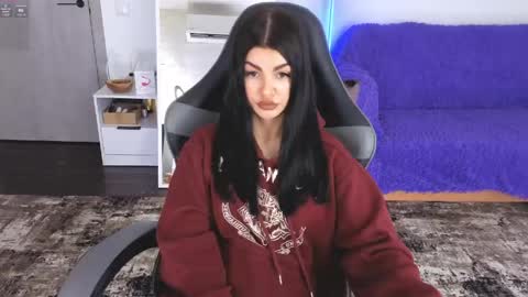 Monika online show from April 2026 12:00:02 PM