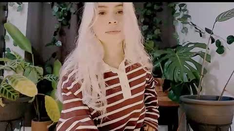 luckysapphire777 online show from November 2025 09:55:02 AM