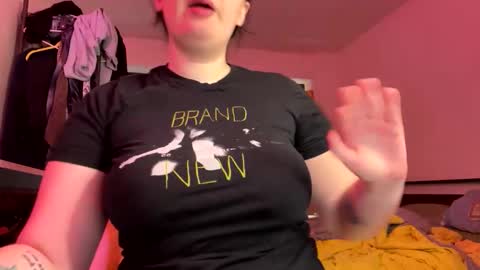 Snapshot of luckysucks chatting on November 2025 08:35:02 PM Lucky online show from November 2025 08:35:02 PM