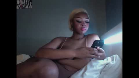 Snapshot of luckytonightx chatting on February 2026 05:55:01 AM luckytonightx online show from February 2026 05:55:01 AM