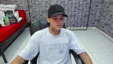 Snapshot of luckyy_boy_ chatting on April 2026 10:58:01 PM Lucky online show from April 2026 10:58:01 PM