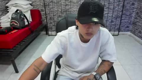 Snapshot of luckyy_boy_ chatting on April 2026 10:45:02 PM Lucky online show from April 2026 10:45:02 PM
