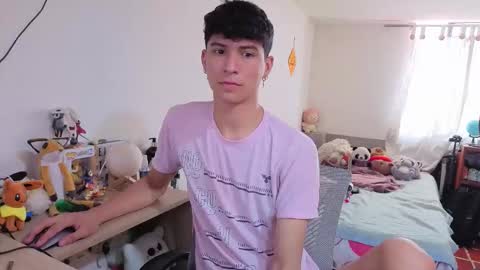 Lu Independent Model online show from February 2026 04:11:02 PM