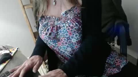 lucy_0000 online show from January 2026 06:38:02 AM