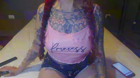 Snapshot of lucy_dreams69 chatting on April 2026 01:21:02 AM Lucia online show from April 2026 01:21:02 AM