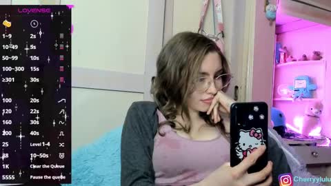 Snapshot of lucy_s3x chatting on March 2025 04:05:02 AM Lulu online show from March 2025 04:05:02 AM