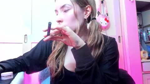 Snapshot of lucy_s3x chatting on October 2025 02:30:01 AM Lulu online show from October 2025 02:30:01 AM