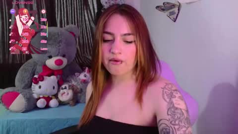 LUCIA  online show from November 2025 12:37:01 PM