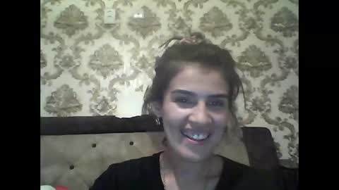 Snapshot of lucydoorbell chatting on September 2025 06:18:02 PM lucydoorbell online show from September 2025 06:18:02 PM