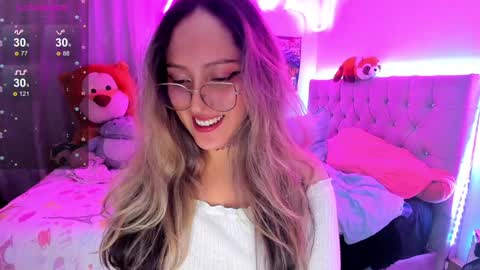 Snapshot of lucylane_ chatting on December 2024 08:14:02 AM Lucy online show from December 2024 08:14:02 AM