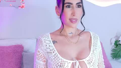 Lucy Lunne online show from May 2026 08:47:02 PM
