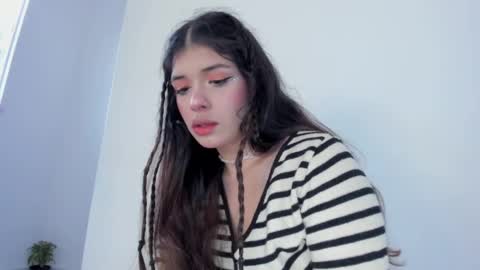 Snapshot of lucyportman chatting on July 2026 11:04:02 AM lucyportman online show from July 2026 11:04:02 AM