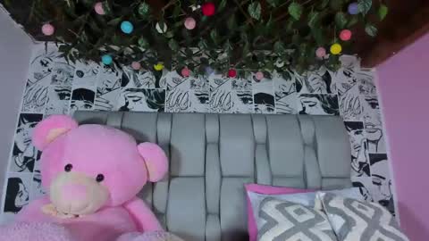 Snapshot of lucyrosse_ chatting on May 2026 11:26:02 AM Lucy online show from May 2026 11:26:02 AM