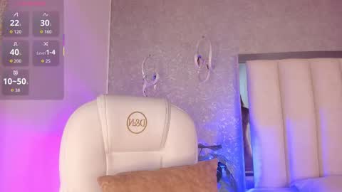 Lucy online show from November 2025 05:07:01 AM