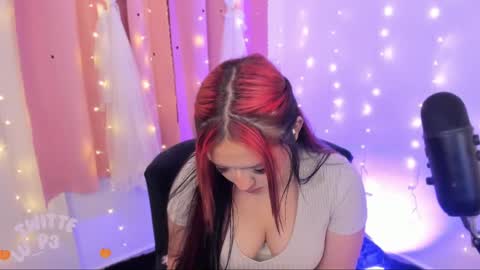 LUCYY FROM HOME  online show from February 2025 02:35:01 AM