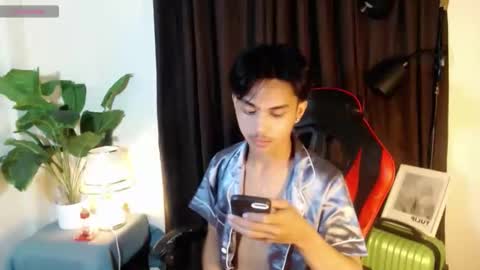 Snapshot of luda_69 chatting on June 2026 04:12:01 PM luda_69 online show from June 2026 04:12:01 PM