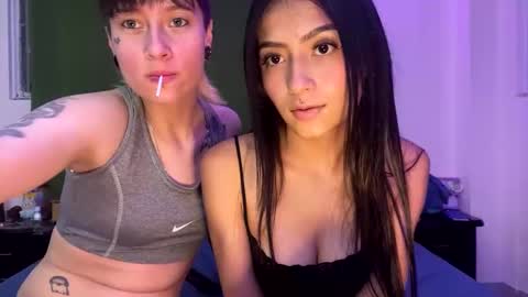 lugiiz05_ online show from November 2025 01:27:01 AM