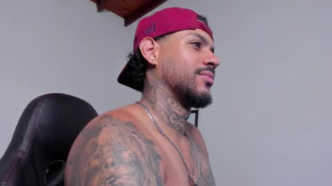 Luigi Vitale online show from April 2026 01:14:01 AM