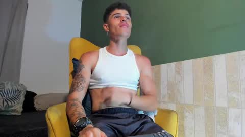 Luis AS online show from February 2025 01:33:01 AM