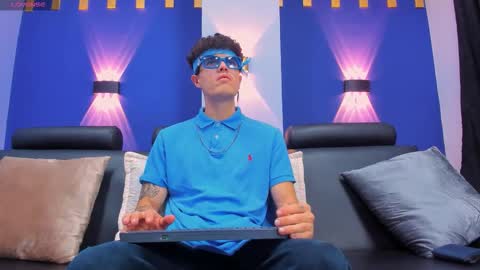 Luis AS online show from October 2025 11:21:02 AM