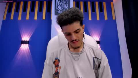 Luis AS online show from November 2025 02:00:01 PM