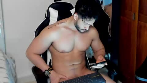luis_baptista online show from December 2024 05:47:01 AM