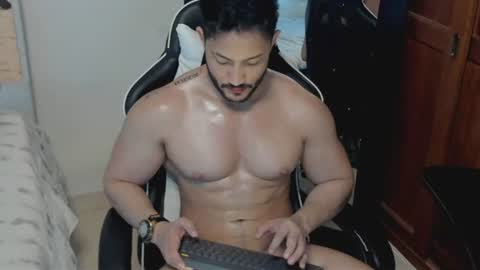luis_baptista online show from June 2026 08:11:01 PM