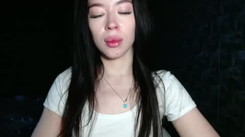 luisa lovedom online show from May 2026 09:16:02 AM