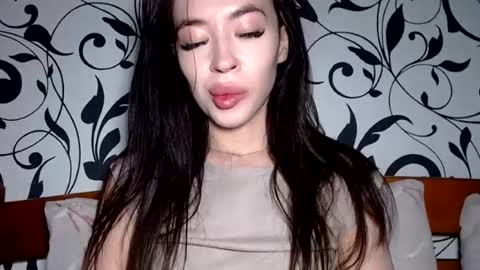 luisa lovedom online show from July 2026 08:49:02 AM