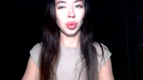 luisa lovedom online show from August 2026 05:55:02 PM