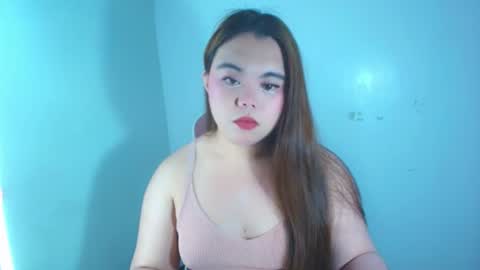 Snapshot of luisa_xpress chatting on July 2026 02:25:01 AM LUISA online show from July 2026 02:25:01 AM