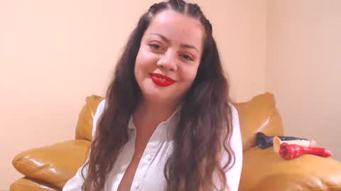 Snapshot of luisahornydoll chatting on February 2025 12:11:02 PM Cassie online show from February 2025 12:11:02 PM