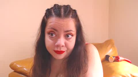 Snapshot of luisahornydoll chatting on February 2025 11:22:02 AM Cassie online show from February 2025 11:22:02 AM