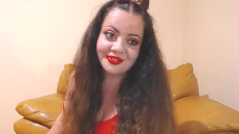 Snapshot of luisahornydoll chatting on October 2025 06:39:01 PM Cassie online show from October 2025 06:39:01 PM