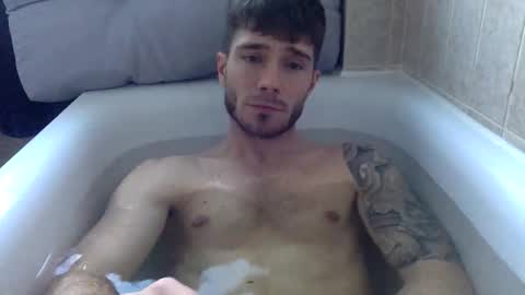 Luis Badx online show from December 2025 02:21:01 PM