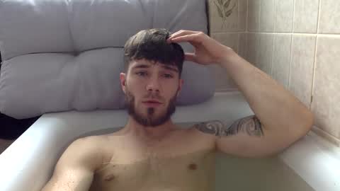 Snapshot of luisbadx chatting on April 2026 01:31:01 PM Luis Badx online show from April 2026 01:31:01 PM