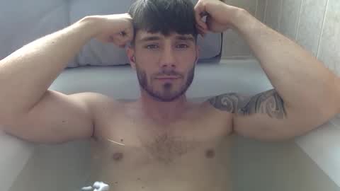 Snapshot of luisbadx chatting on June 2026 01:34:01 PM Luis Badx online show from June 2026 01:34:01 PM