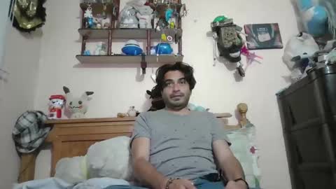 luismiastarot online show from November 2025 02:22:02 AM