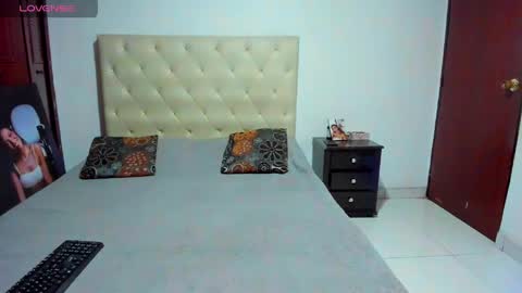 Snapshot of luissa_s1 chatting on May 2026 12:33:02 PM Luissa online show from May 2026 12:33:02 PM