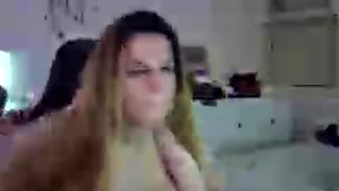 luizacandy online show from June 2026 12:42:01 AM