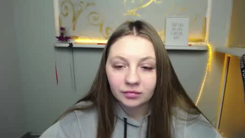 Snapshot of luizaheems_ chatting on January 2025 10:39:01 AM Luiza online show from January 2025 10:39:01 AM