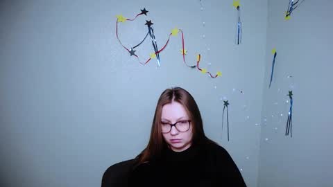 Snapshot of luizaheems_ chatting on January 2025 10:06:02 AM Luiza online show from January 2025 10:06:02 AM