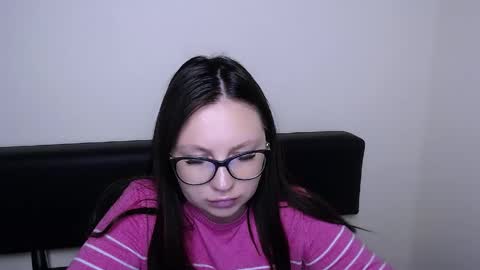 Luiza online show from May 2026 06:42:01 AM