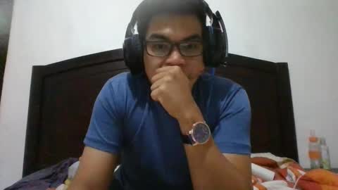 Snapshot of luje20 chatting on January 2025 05:00:01 AM luje20 online show from January 2025 05:00:01 AM