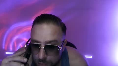 Snapshot of luk_me chatting on April 2026 05:44:01 PM luk_me online show from April 2026 05:44:01 PM