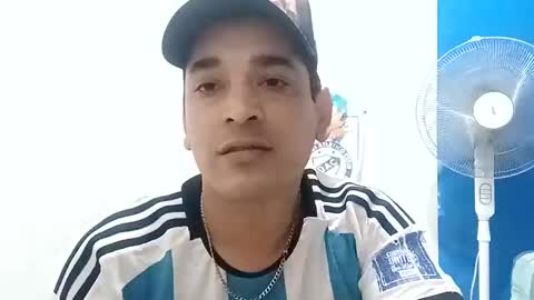 Lukapijagorda online show from November 2025 10:26:02 PM