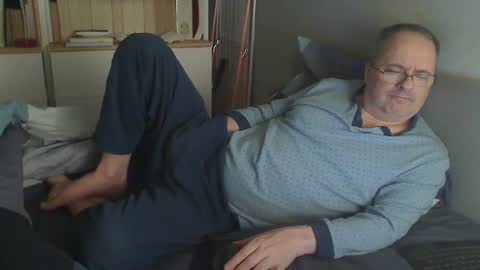 luke7634 online show from December 2024 08:58:02 PM